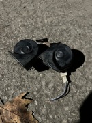 Klakson Alfa Romeo 159 pasuje też do GT