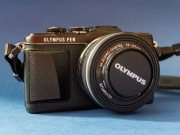 Aparat fotograficzny - Olympus Pen E-PL7