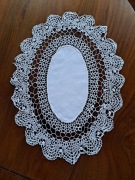 Koronkowa serwetka  kordonek szydełkowa owalna 1