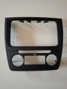 Ramka radia Skoda Yeti 2016