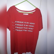 Czerwona koszulka XS