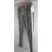 Bianco Spodnie gnieciuchy w kratę z lampasem r U