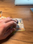 55 kart pokémon w tym holo