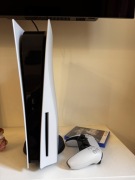 Playstation 5 Fat z napędem, stan idealny. Pad + 3 gry. 