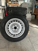 Komplet felgi z oponami zimowymi