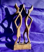 rzeźby Tańcząca para dziale sztuka Afryki w dobrym stanie w drewnie