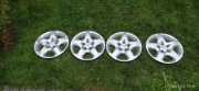 Sprzedam komplet kołpaków do Opla 