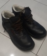 Trzewik roboczy ocieplany 41