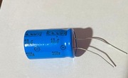10uF 350V  Kondensator elektrolityczny ELWA