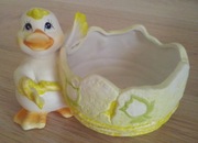 Figurka porcelanowa kurczątko