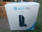 KONSOLA XBOX 360 250GB MICROSOFT +ZESTAW GIER