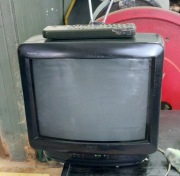 TV SONY 19 CALI Z KINESKOPEM 