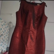 Sukienka brokatowa bordowa