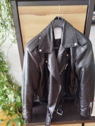  Stylowa skórzana kurtka Diverse – klasyk, który nigdy nie wychodzi z mody