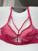 seksowny koronkowy biustonosz rozmiar S (70A) Secret Possessions Primark