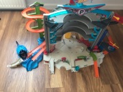 Hot wheels garaż/parking ultimate CMP80