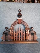 Ładna koronka w stylu gotyckim...