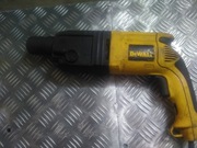 młotowiertarka dewalt