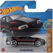 Hot Wheels - Samochodzik '92 Ford Mustang 5785 HYY68