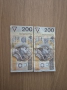 Banknoty z 1994 roku.