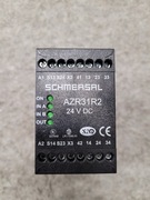 Przekaźnik bezpieczeństwa Schmersal AZR31R2 24VDC
