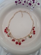 Naszyjnik wisienki wiśnie zawieszki lancuszek prezent owoce z owocami