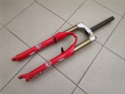 Marzocchi BOMBER 26'' pivoty tarcza ITALY bez kombinowania lekki niezawodny