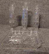 ZESTAW KRYSZTAŁOWY – 3 WAZONY I PÓŁMISEK Z PRZEGRÓDKAMI, RĘCZNIE SZLIFOWANE