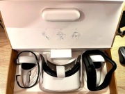 Meta Quest 2 VR 128GB + 2 kontrolery + akcesoria 