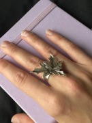 Duży Pierścień LEŚNY AMULET | Srebrny Liść 3,5cm | Rozmiar Regulowany