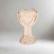 DONICA SERCE W DŁONIACH 