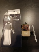 Pokrywka do pojemnika na mleko DeLonghi ECAM 650.85 oryginał