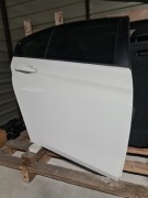 Drzwi prawe tył BMW F30, sedan A300 alpinweiss 