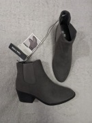 Nowe szare eleganckie zamszowe buty botki na obcasie Tom & Rose 38