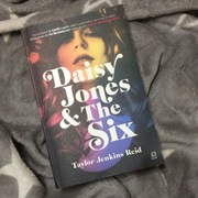 "Daisy Jones & The Six"
