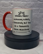Kubek 330 ml czerwony RÓŻNICA MIĘDZY WK#RWIONĄ KOBIETĄ, A TERRORYSTĄ