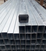 Słupek ogrodzeniowy 2m Profil 60x40x1,5mm