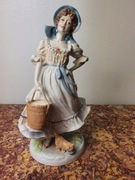 Angielska figurka dama porcelana Royal Worcester "THE MILKMAID" 21cm