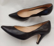 eleganckie czarne czółenka Clarks r. 37 skóra