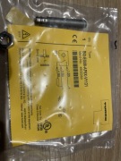 Czujnik indukcyjny Turck Bi2-EG08-AP6X-V1131 - 4602050