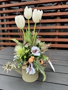 Stylowa Konewka z silikonowymi tulipanami