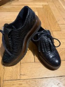 Buty Max Mara roz. 37 dł. wkł. 23,5 cm, skóra natutralna