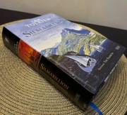 Silmarillion – J.R.R. Tolkien, twarda oprawa, stan jak nowy