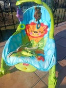 Leżaczek -bujaczek Fischer Price 