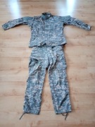 komplet mundur forma ACU UCP spodnie kurtka piksel