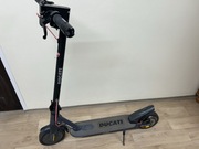 Hulajnoga elektryczna 