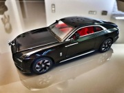 Rolls-Royce Spectre, limuzyna, piękny duży model 1:24, led, napęd