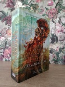 Cassandra Clare - Łańcuch ze złota. Ostatnie godziny.. Oprawa twarda. Nowa.