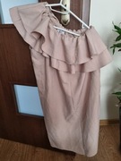 Sukienka w rozmiarze S/M 