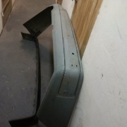 Zderzak MERCEDES W124 TYŁ TYLNY